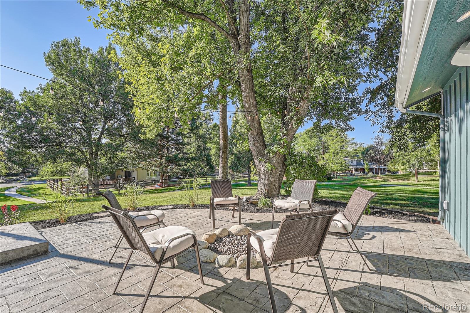 3469 E Easter Place