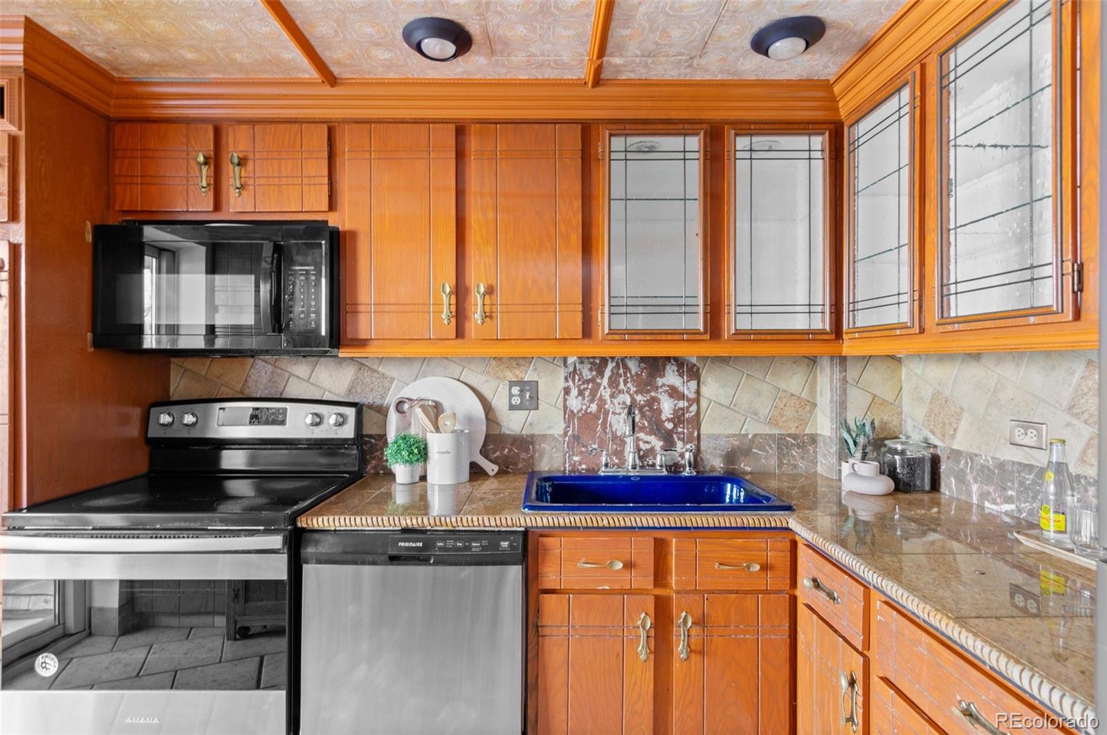 700 N Washington Street Unit: 502