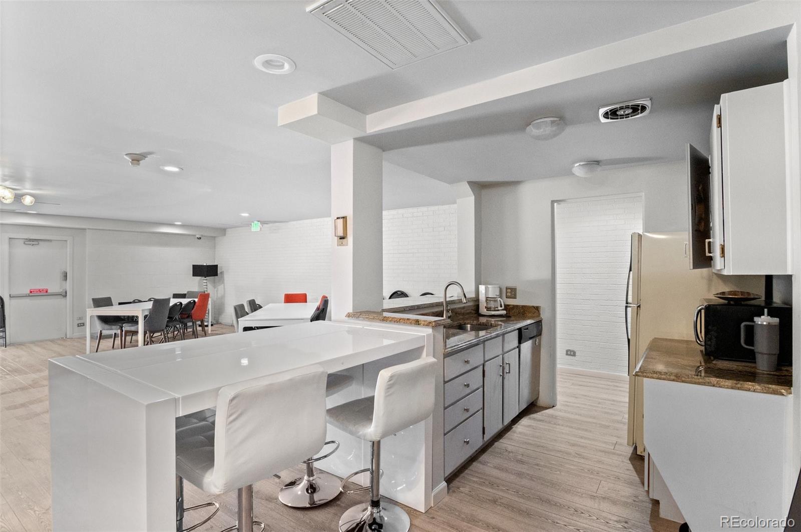 700 N Washington Street Unit: 502