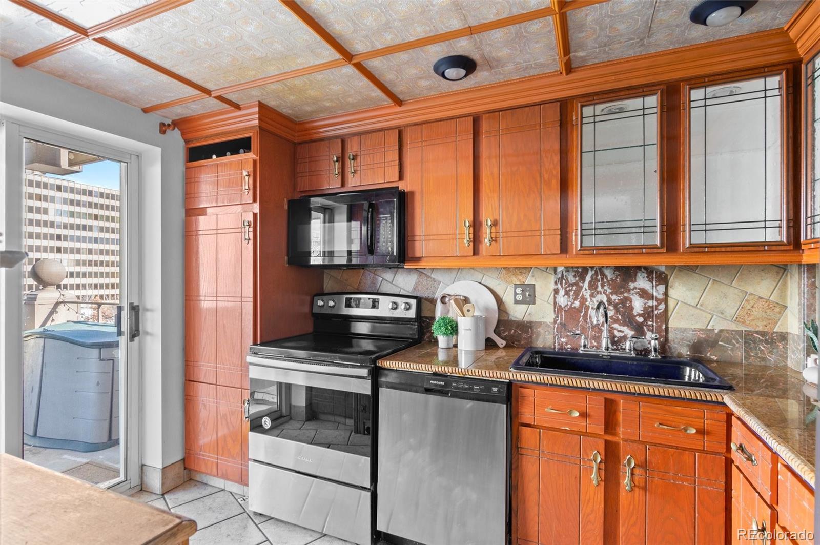 700 N Washington Street Unit: 502