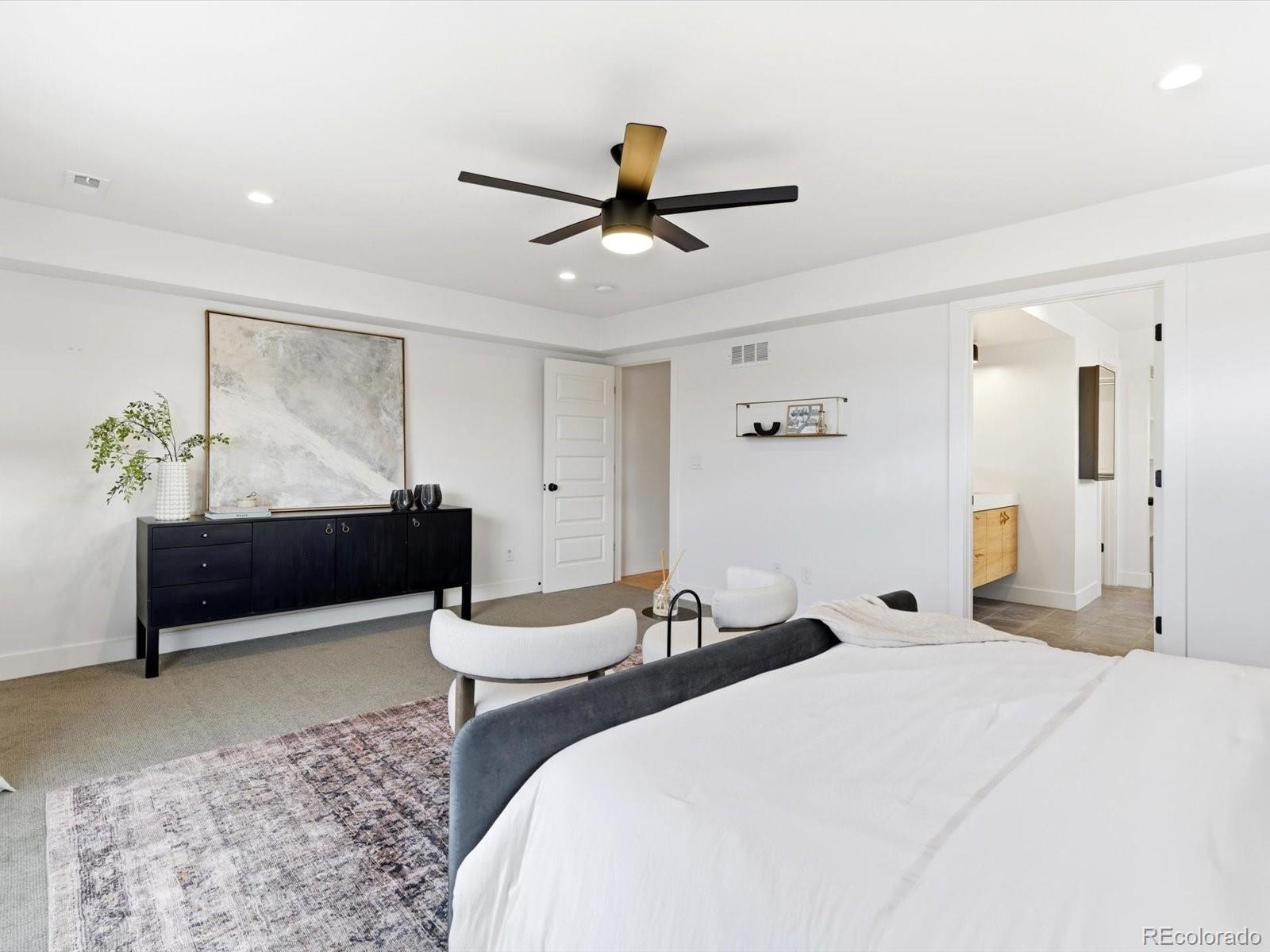 4141 Shoshone Street