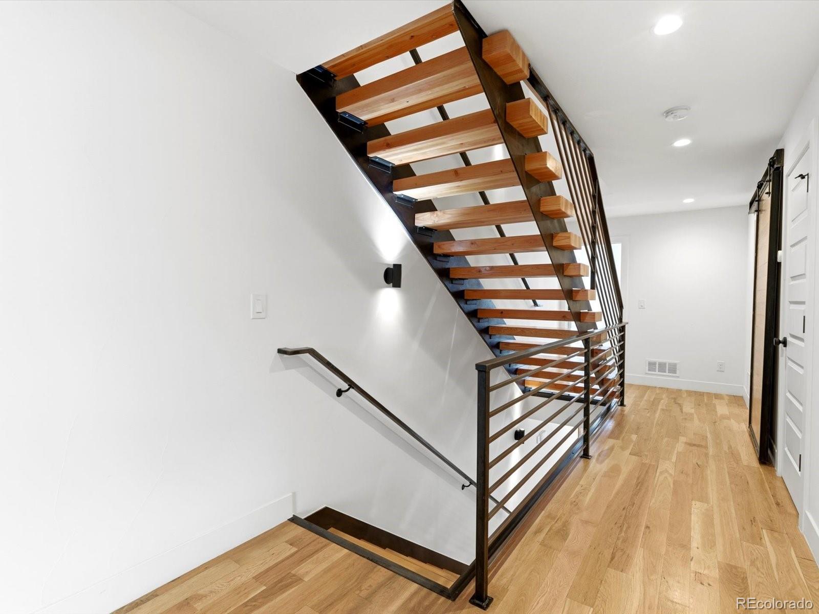 4141 Shoshone Street