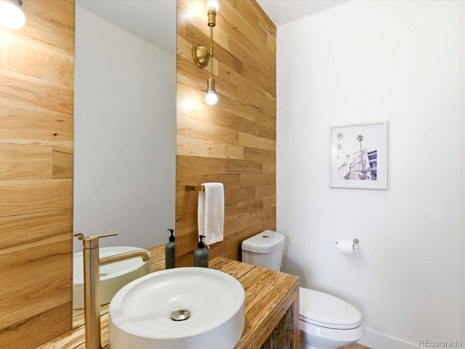 4141 Shoshone Street