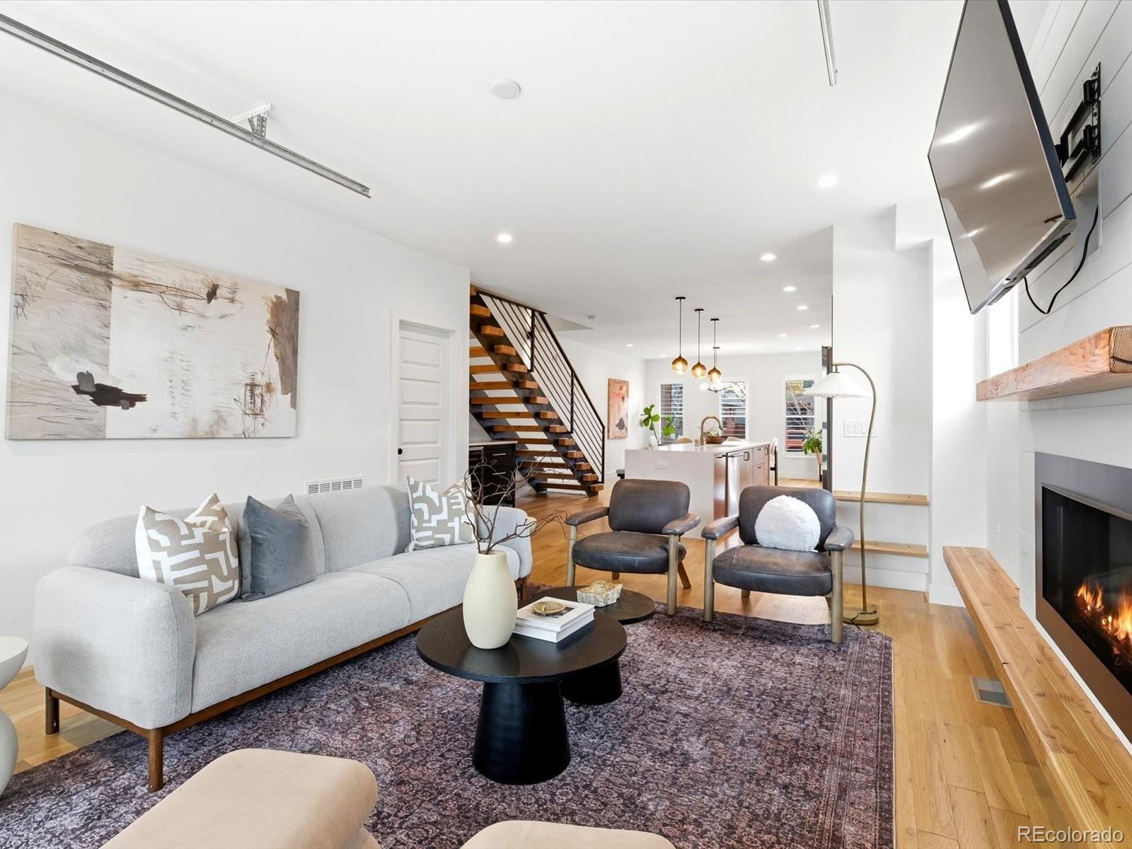 4141 Shoshone Street