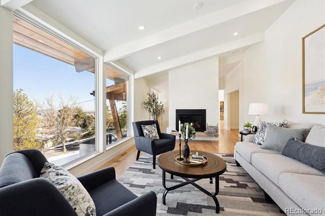 14800 Foothill Road