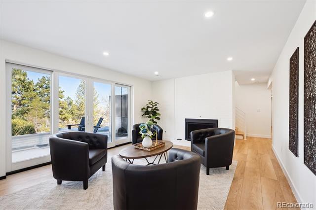 14800 Foothill Road