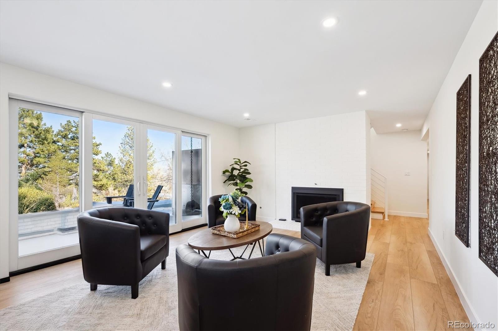 14800 Foothill Road