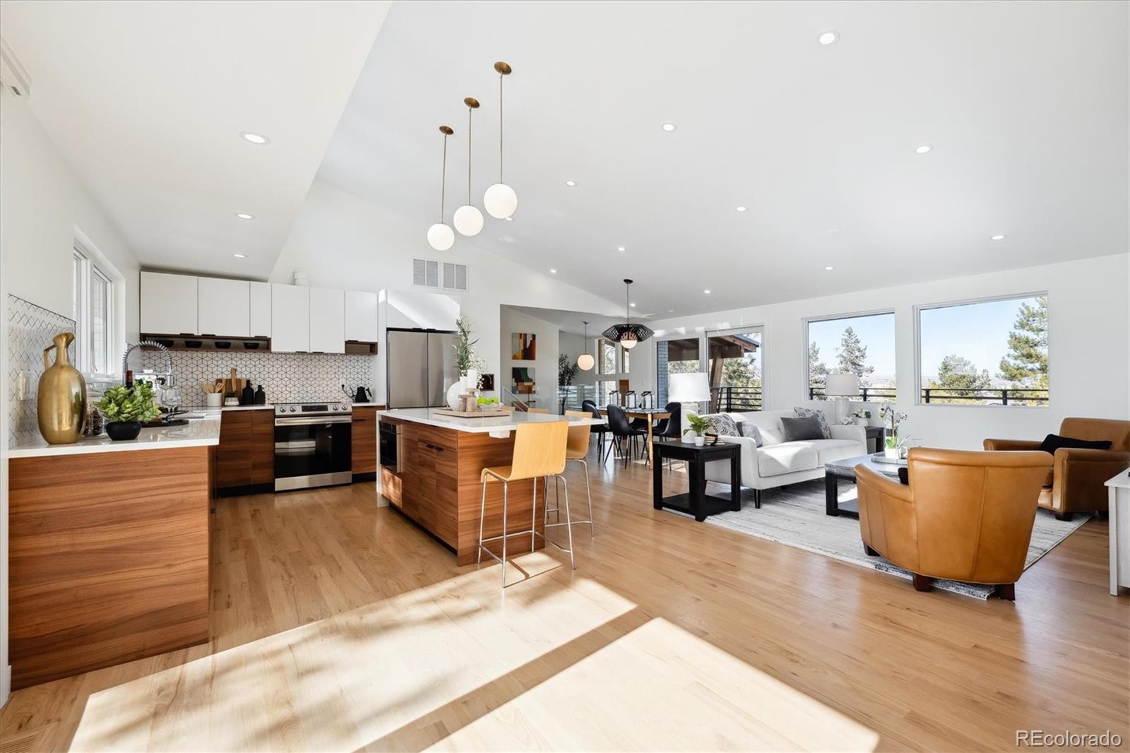 14800 Foothill Road