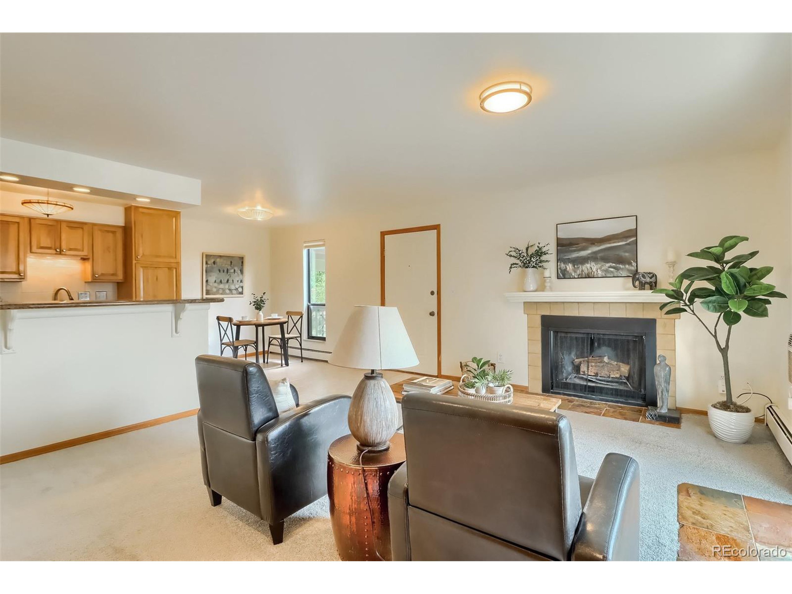 665 Manhattan Dr Unit: 216