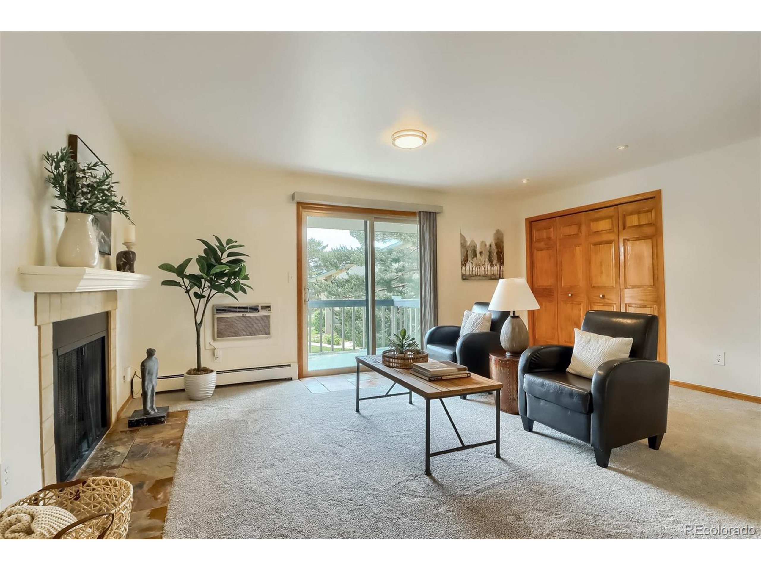 665 Manhattan Dr Unit: 216
