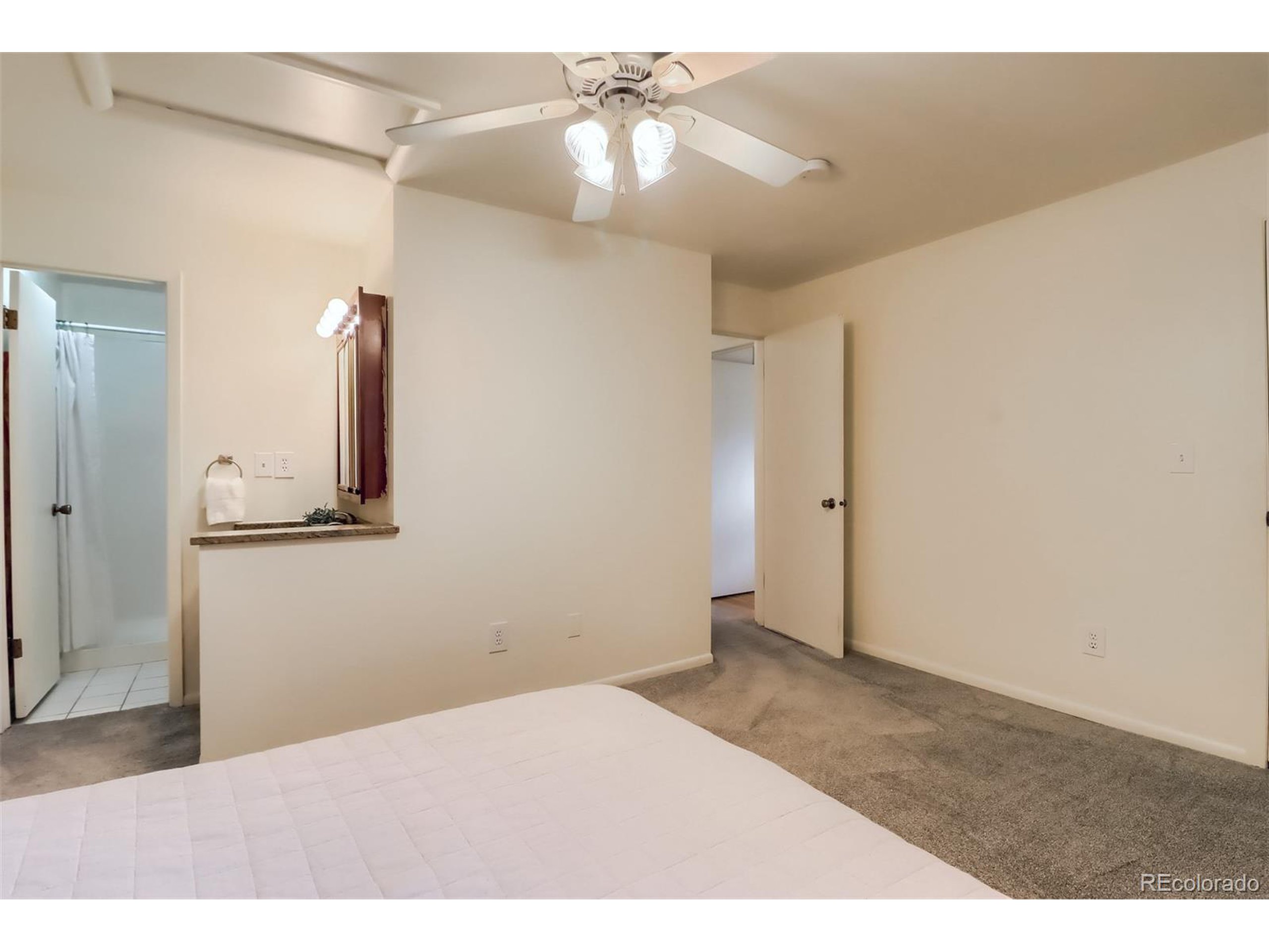 665 Manhattan Dr Unit: 216