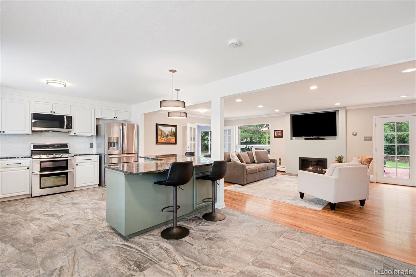 5 Circle Drive
