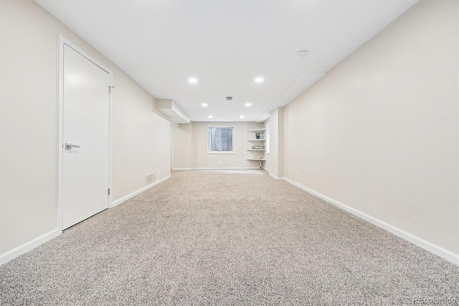 14295 W Warren Drive
