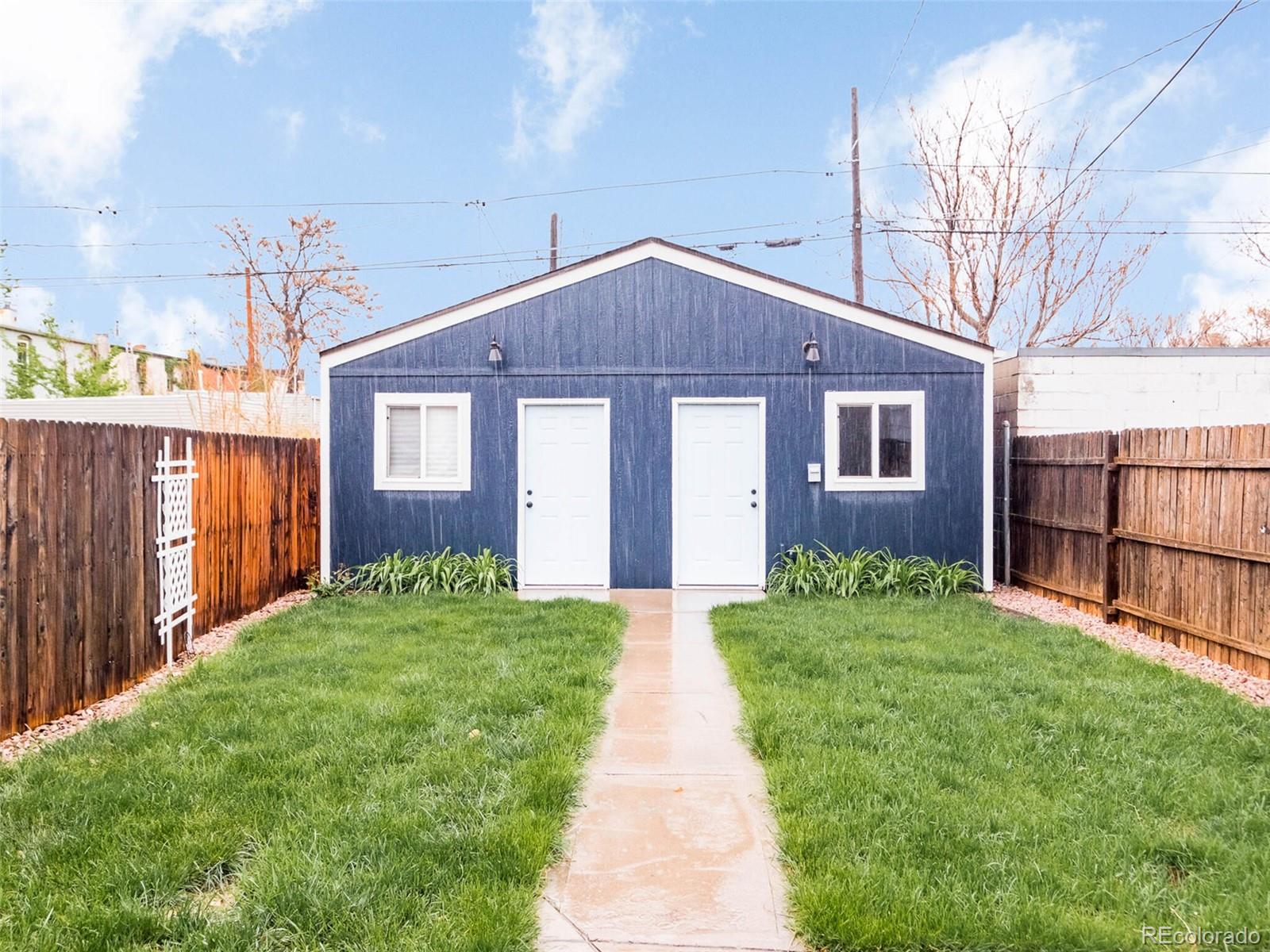 3440 Humboldt Street