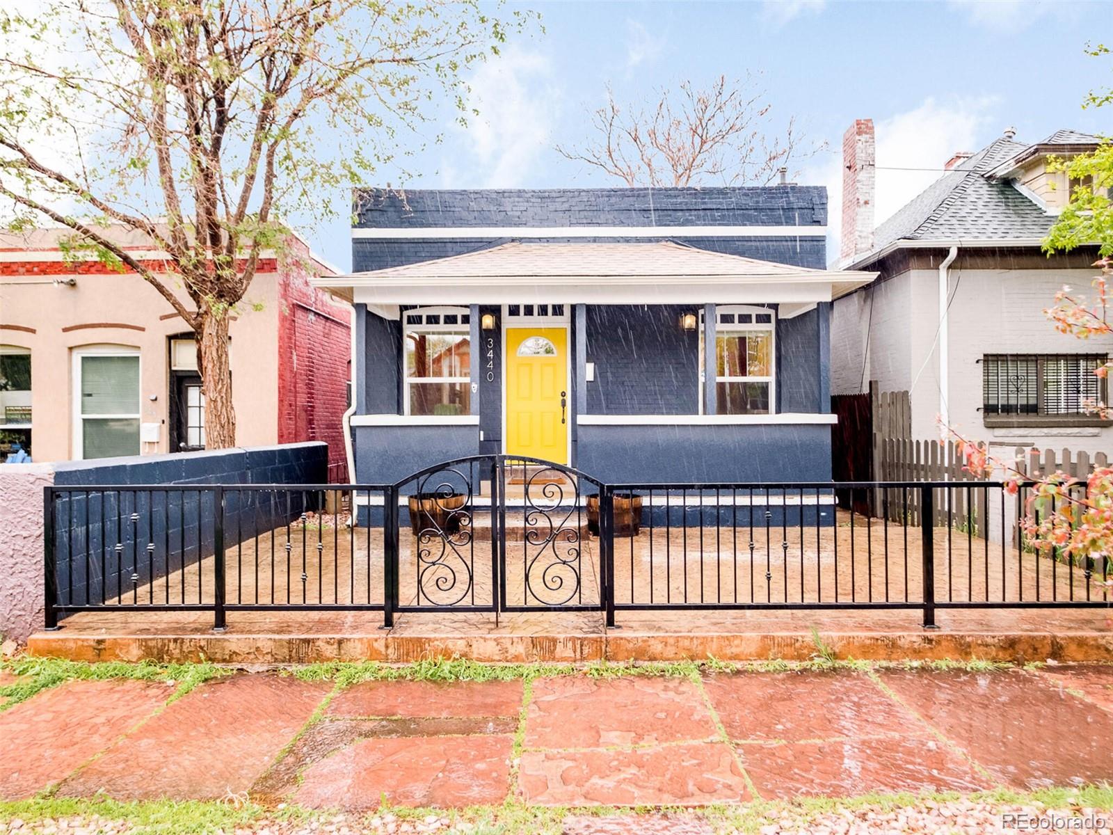 3440 Humboldt Street
