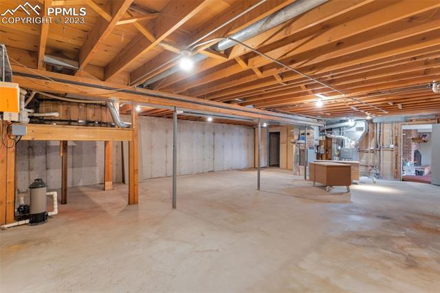 4411 Valli Vista Road