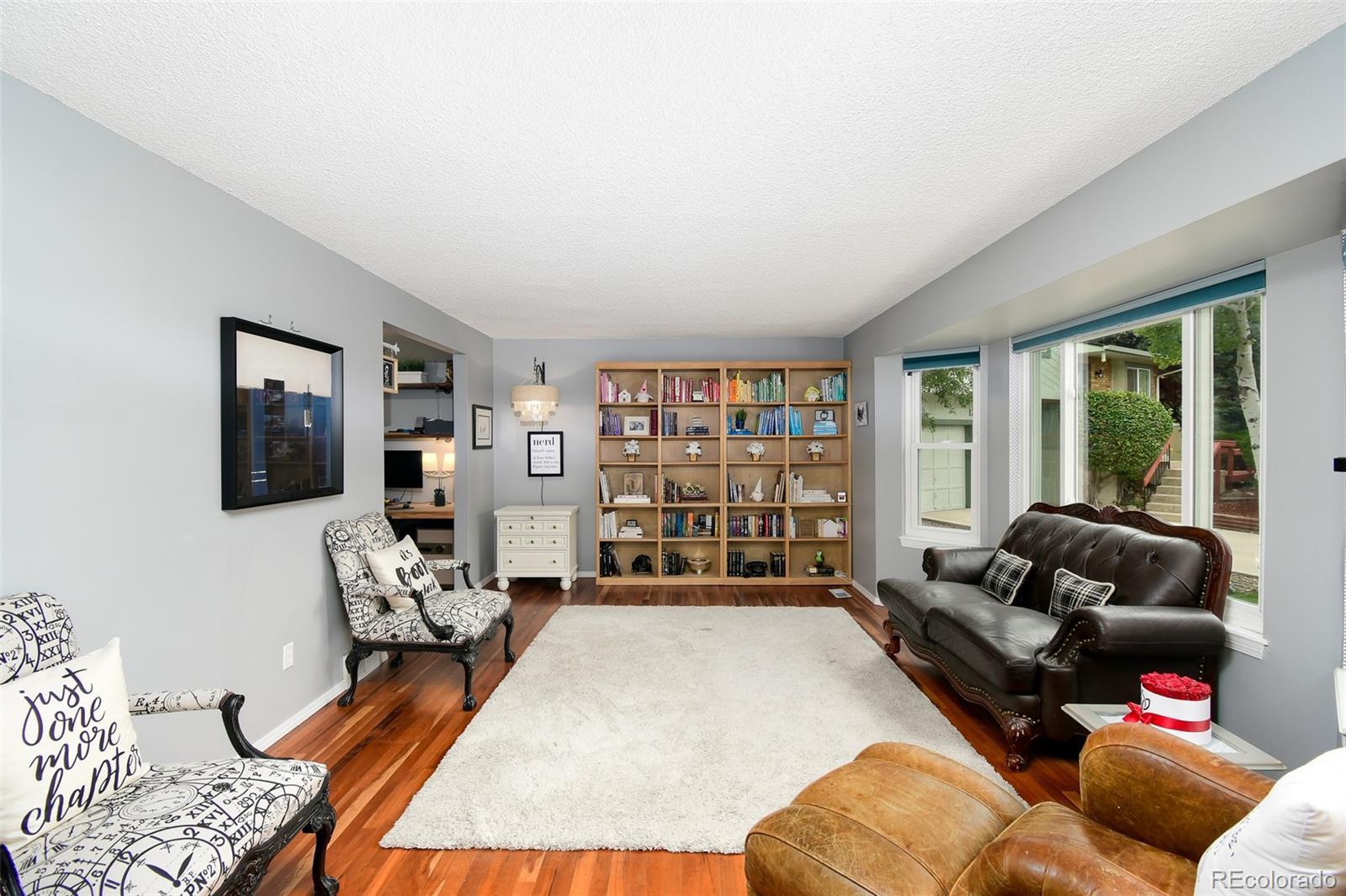 1241 W Long Court