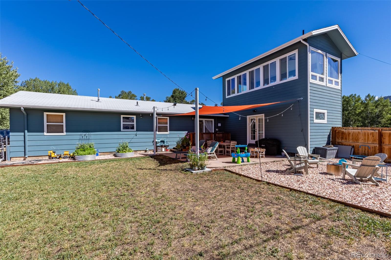 701 James Place