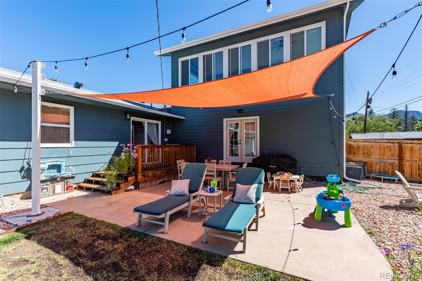 701 James Place