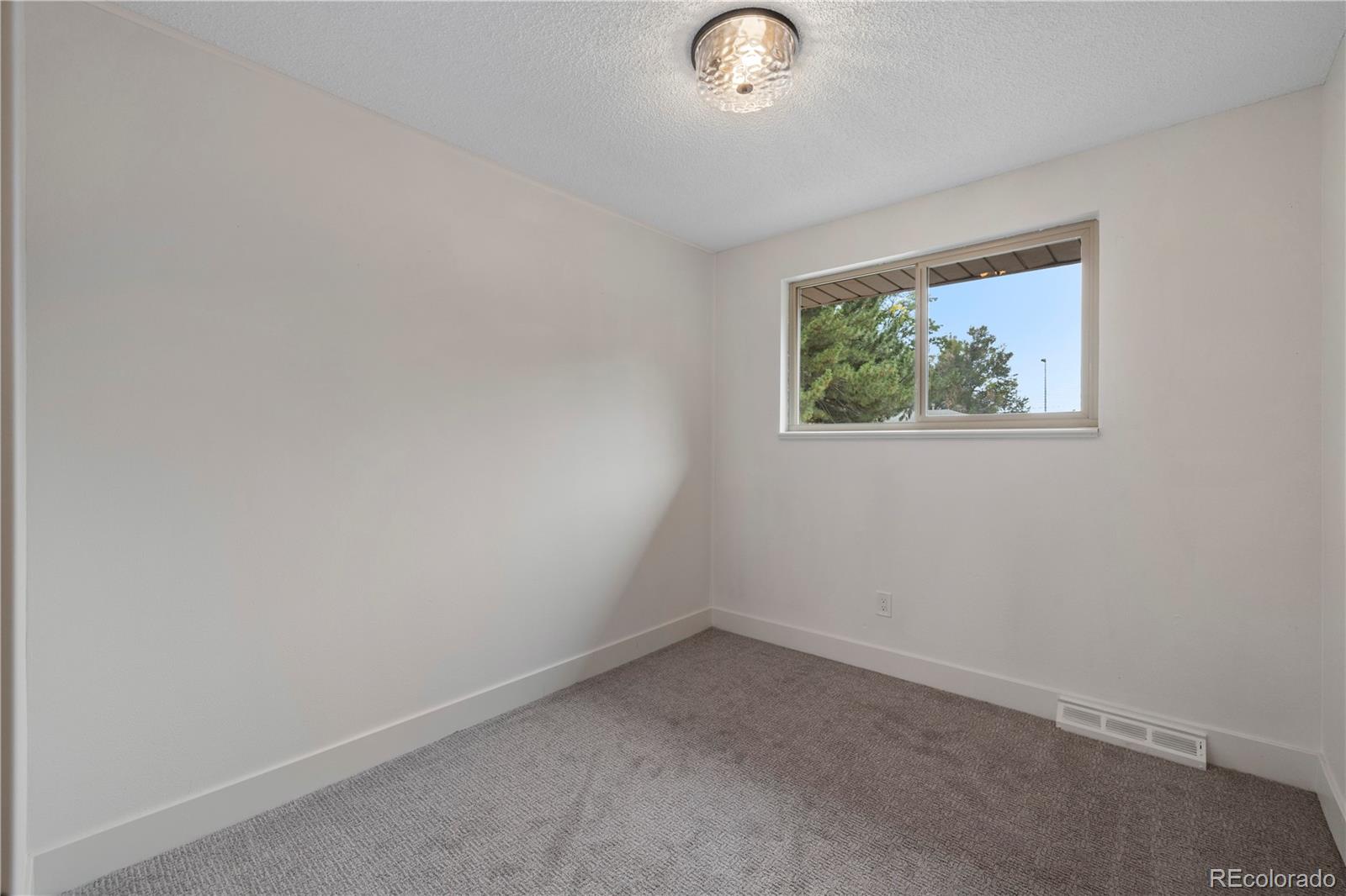 3900 S Hazel Court