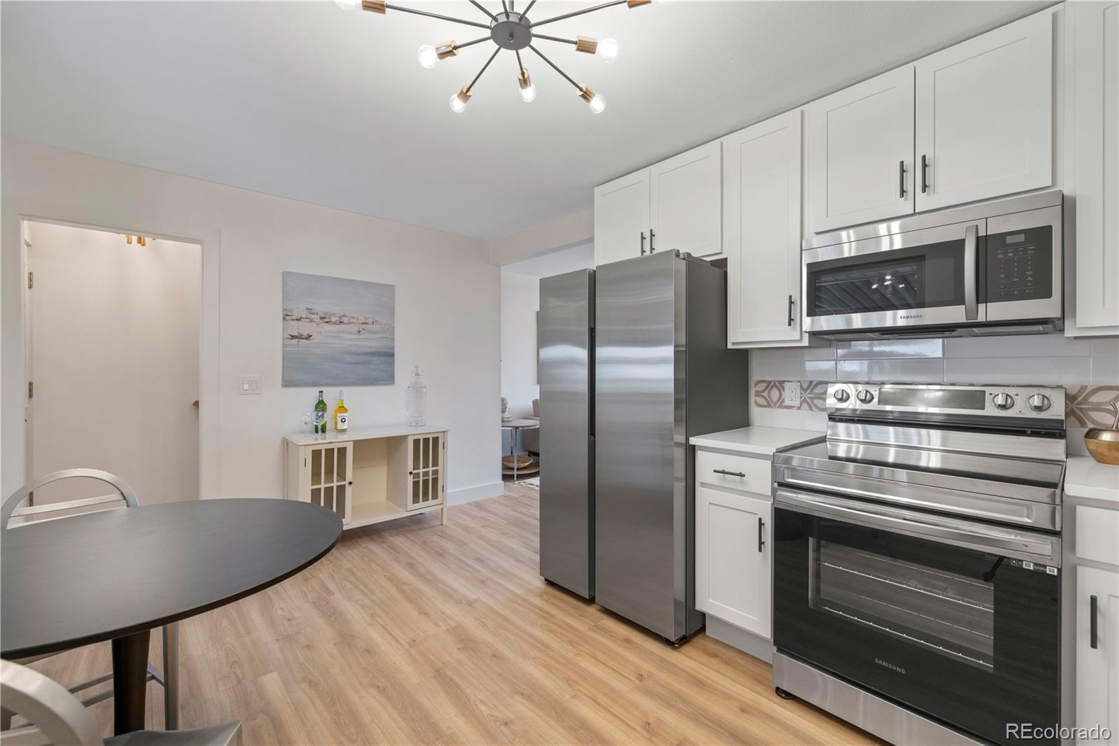 3900 S Hazel Court