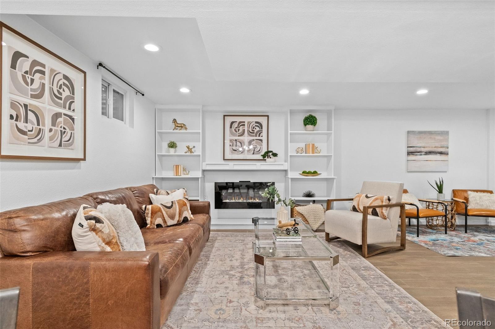 4501 E Utah Place