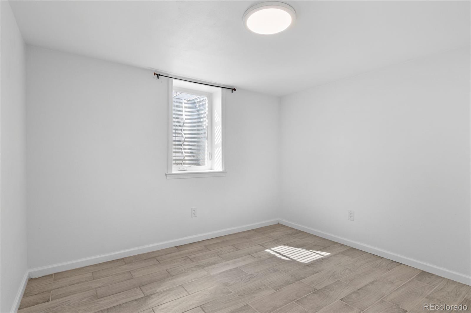 4501 E Utah Place