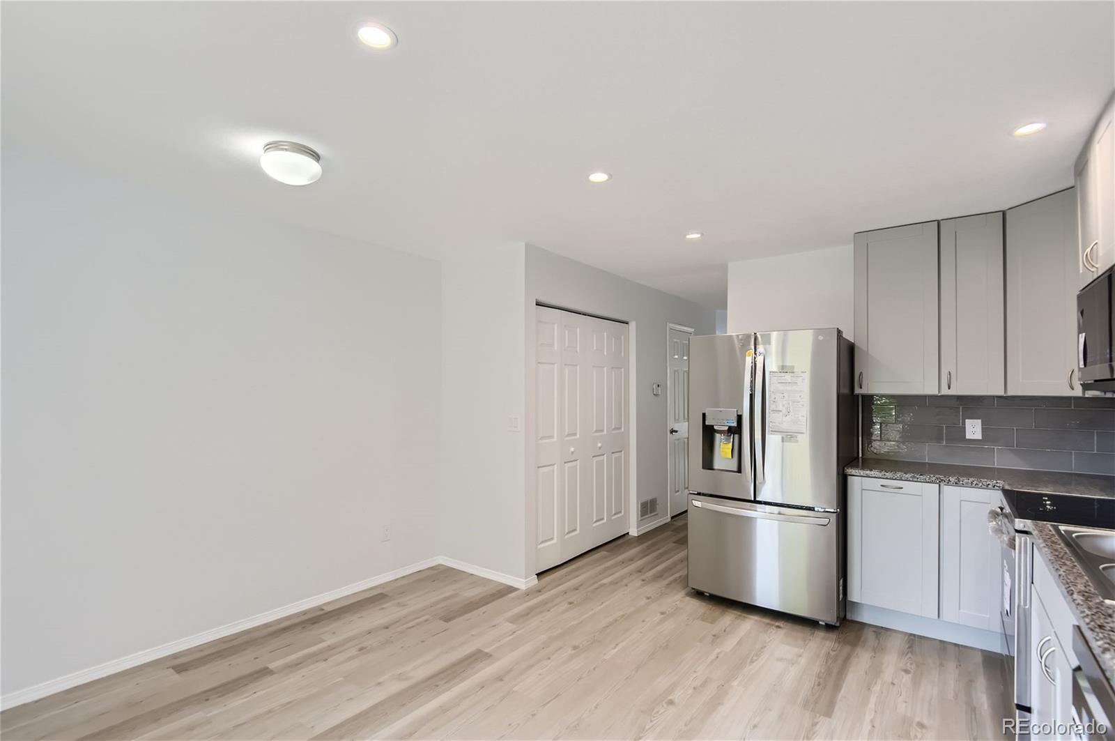 8130 S Fillmore Circle
