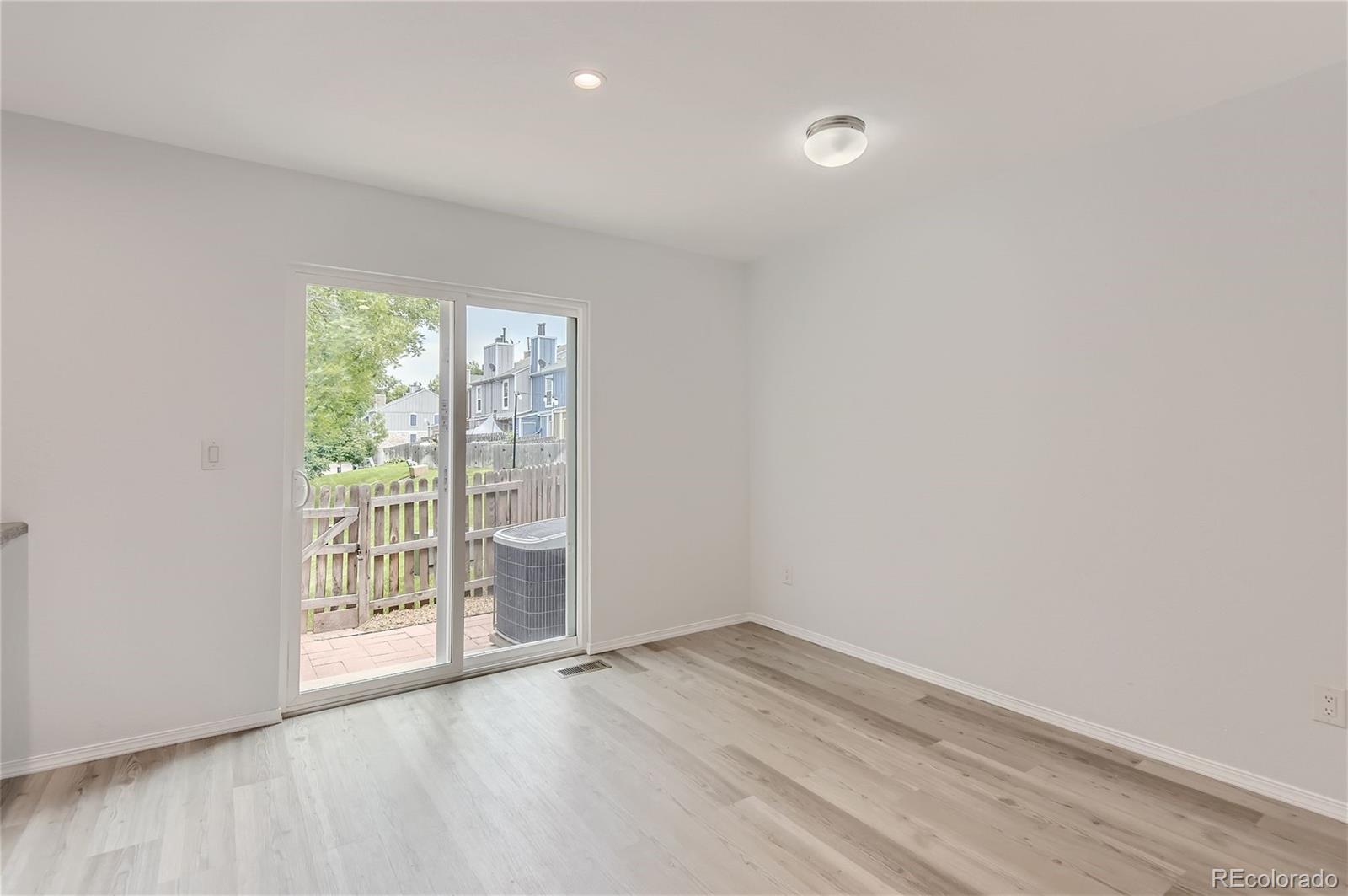 8130 S Fillmore Circle
