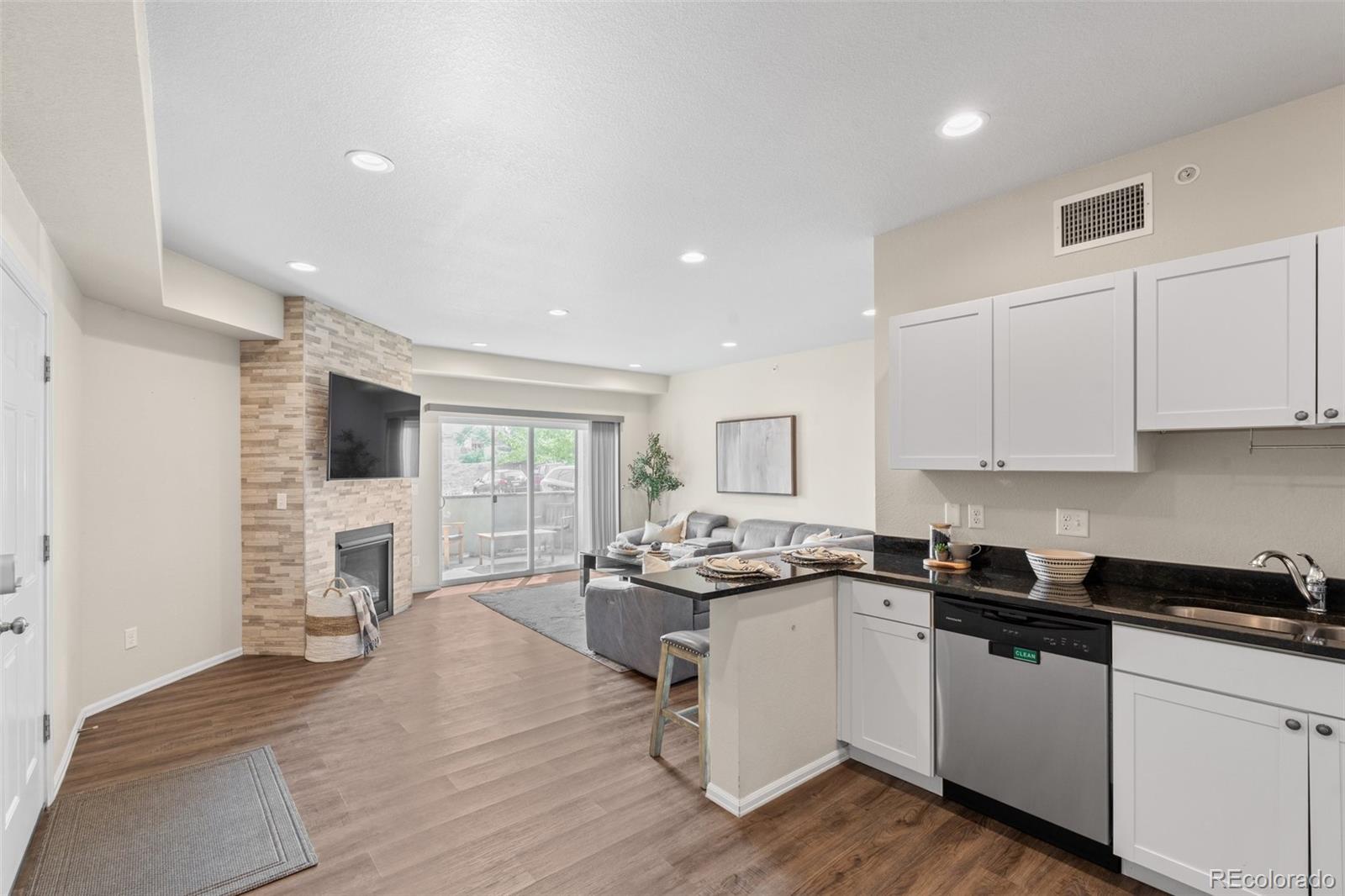 875 E 78th Avenue Unit: 3-20