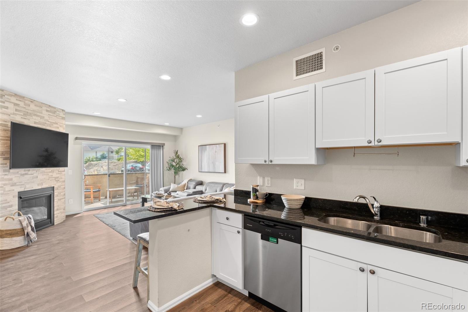 875 E 78th Avenue Unit: 3-20