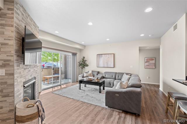 875 E 78th Avenue Unit: 3-20