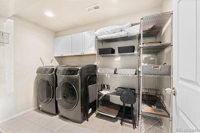 875 E 78th Avenue Unit: 3-20