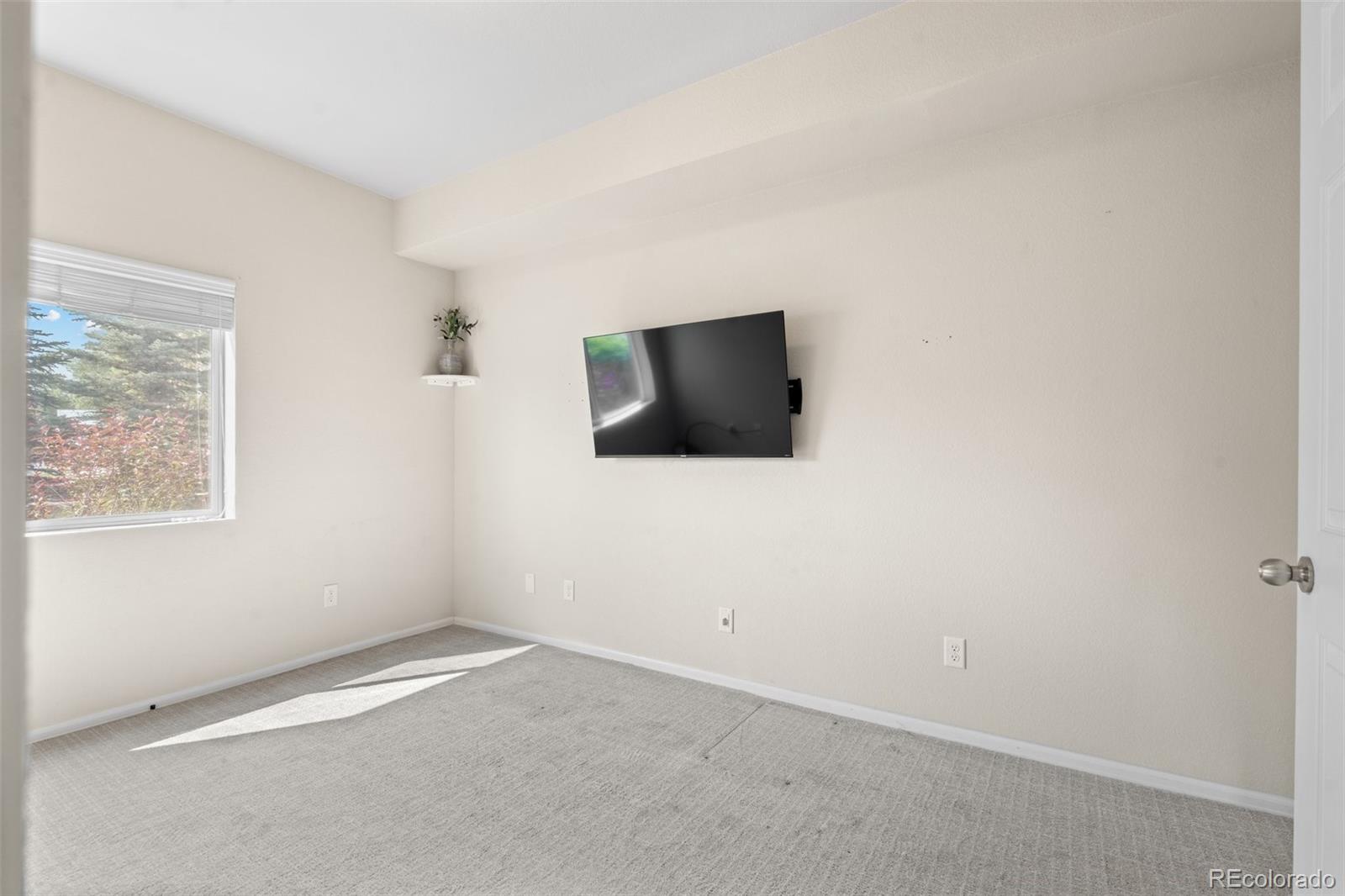 875 E 78th Avenue Unit: 3-20