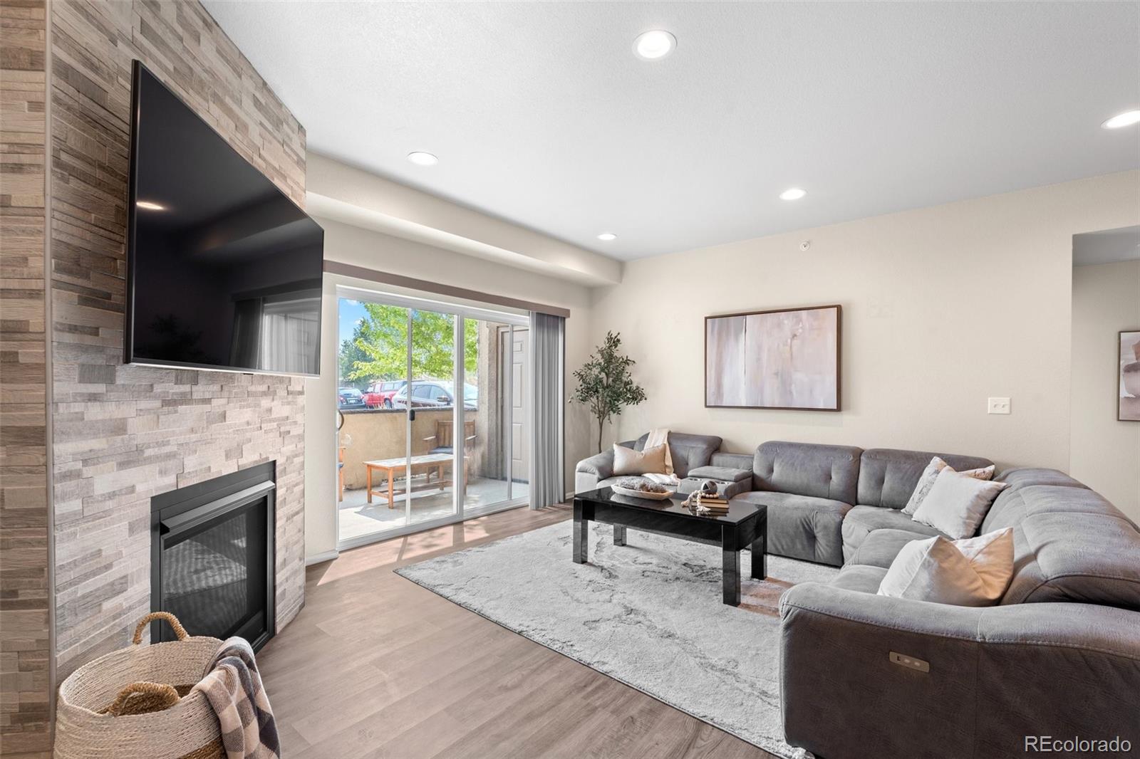 875 E 78th Avenue Unit: 3-20