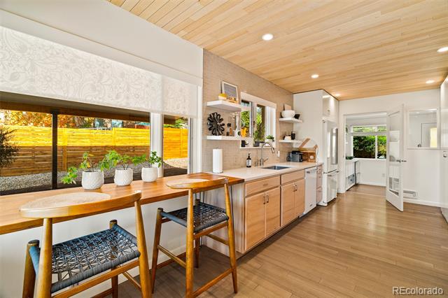 52 Hillside Drive