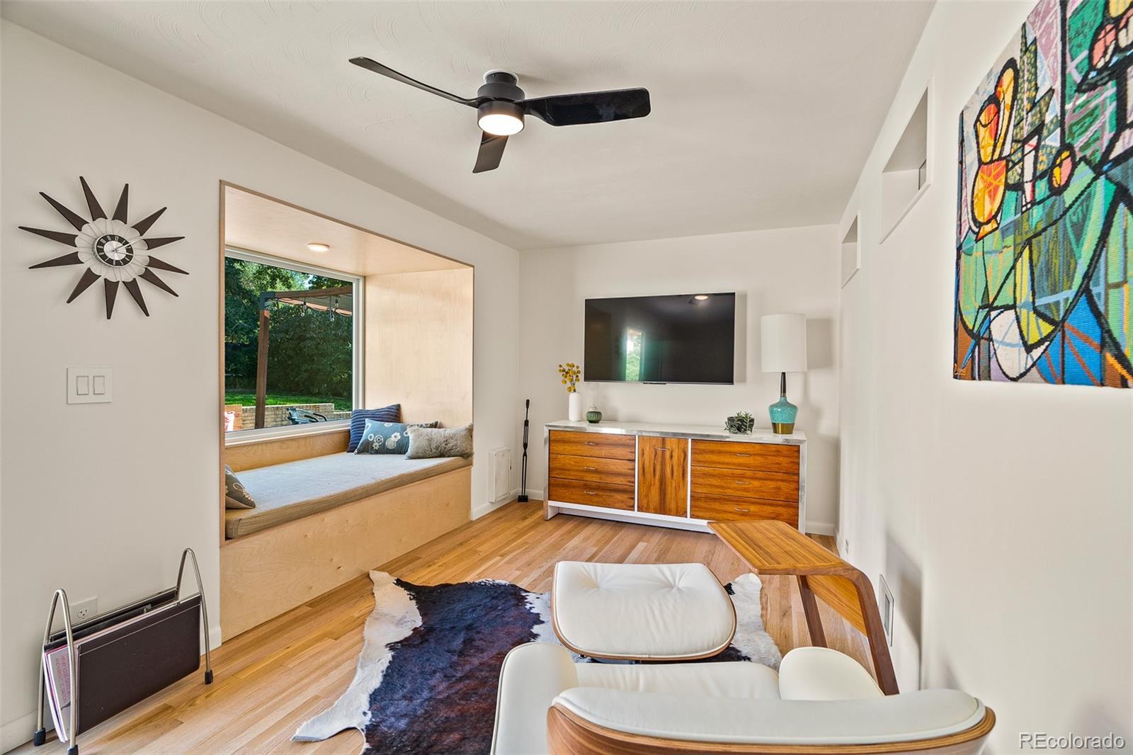 52 Hillside Drive