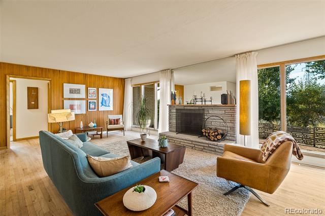 52 Hillside Drive