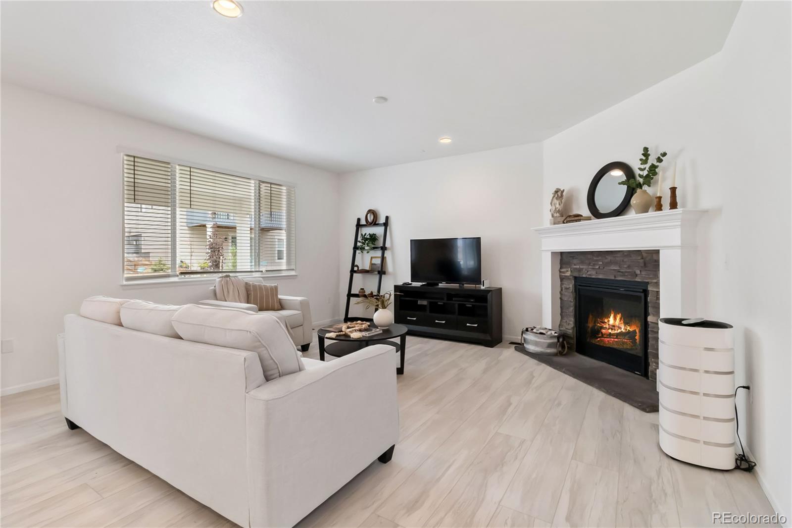 1369 E Witherspoon Drive