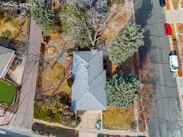 2302 Kent Lane