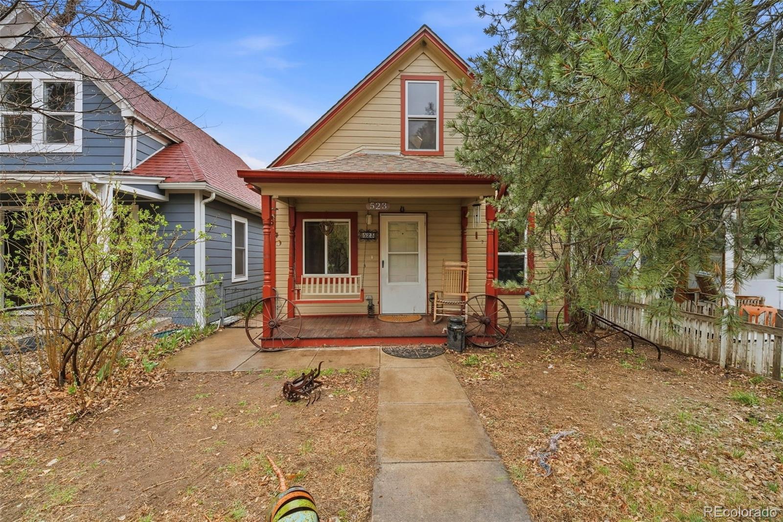 523 W Pikes Peak Avenue