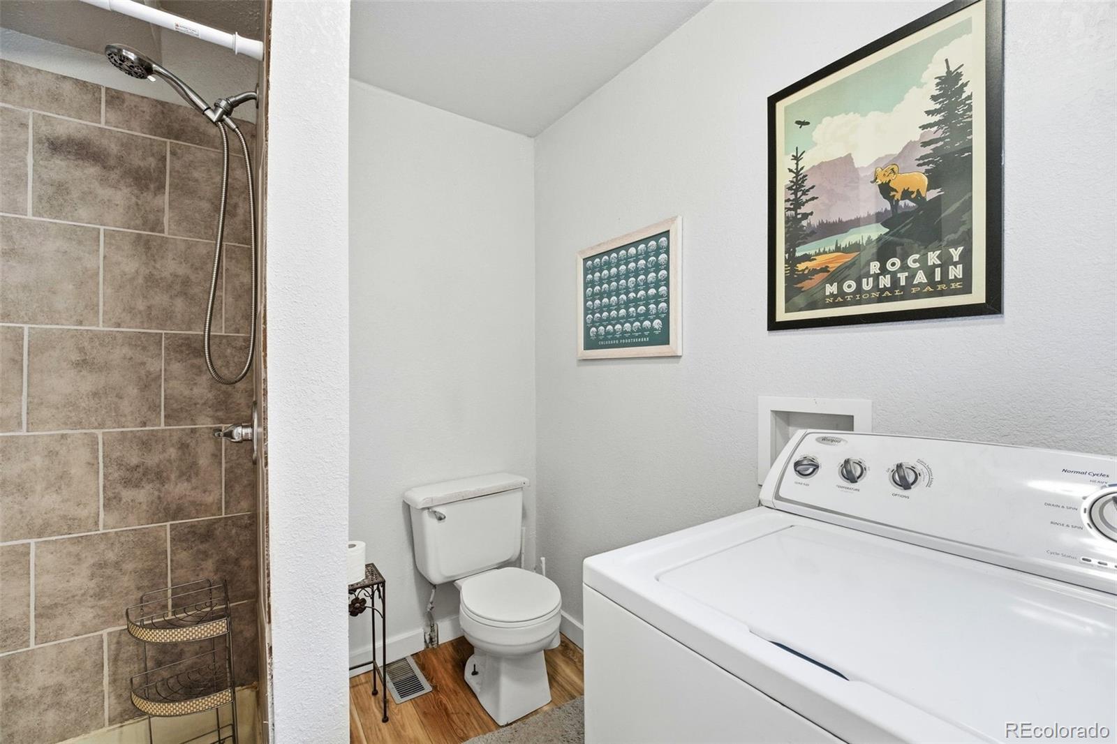 523 W Pikes Peak Avenue