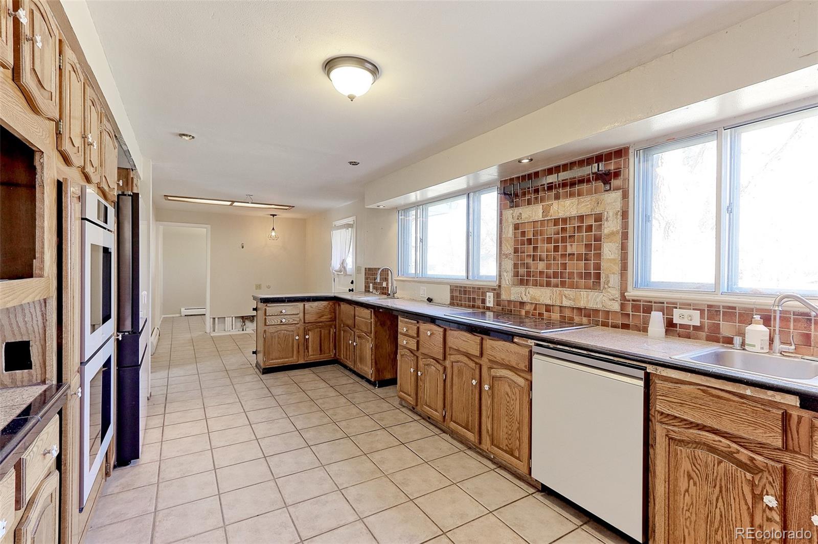 1168 Birdie Road