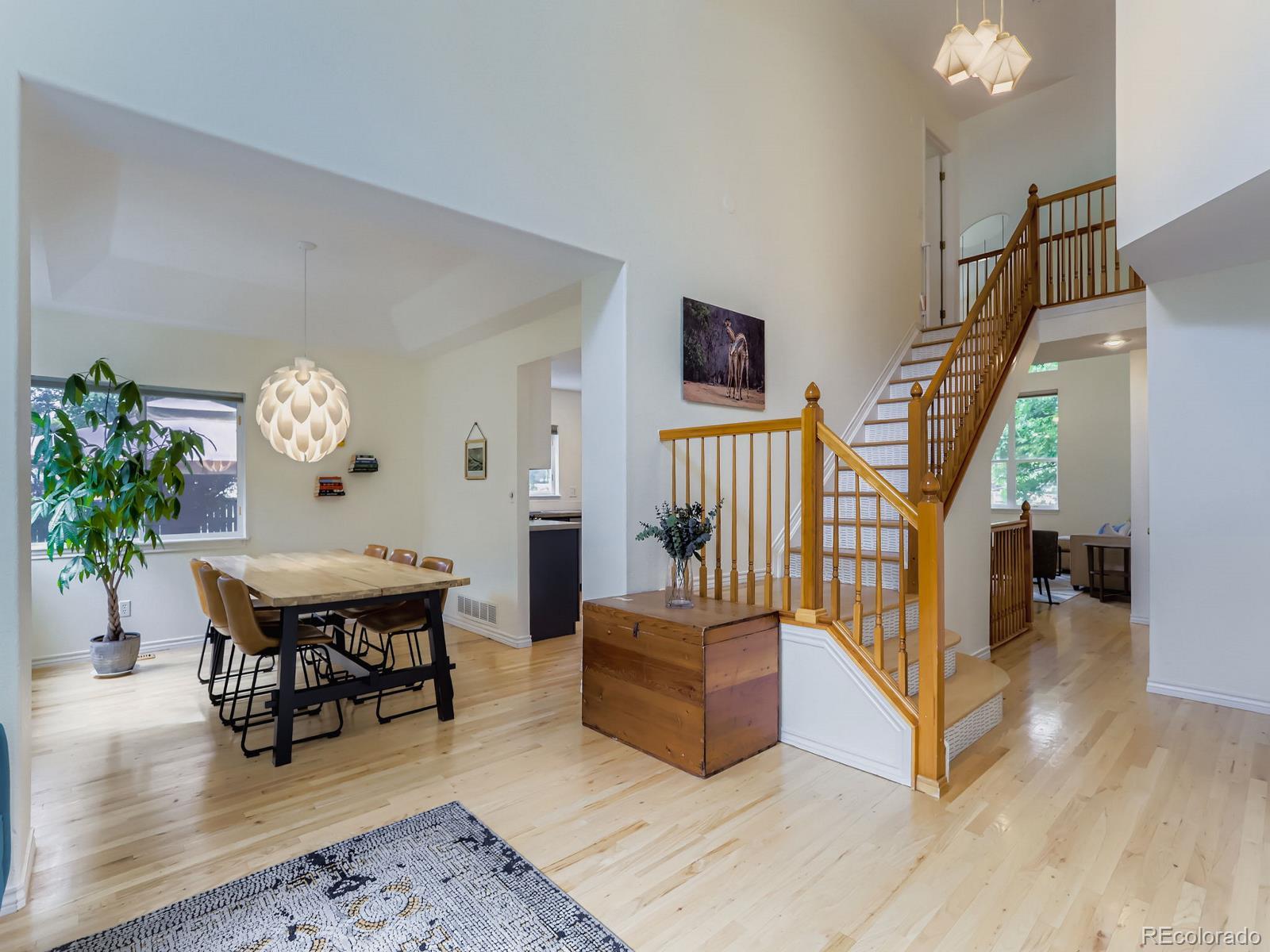 4033 Hawthorne Circle