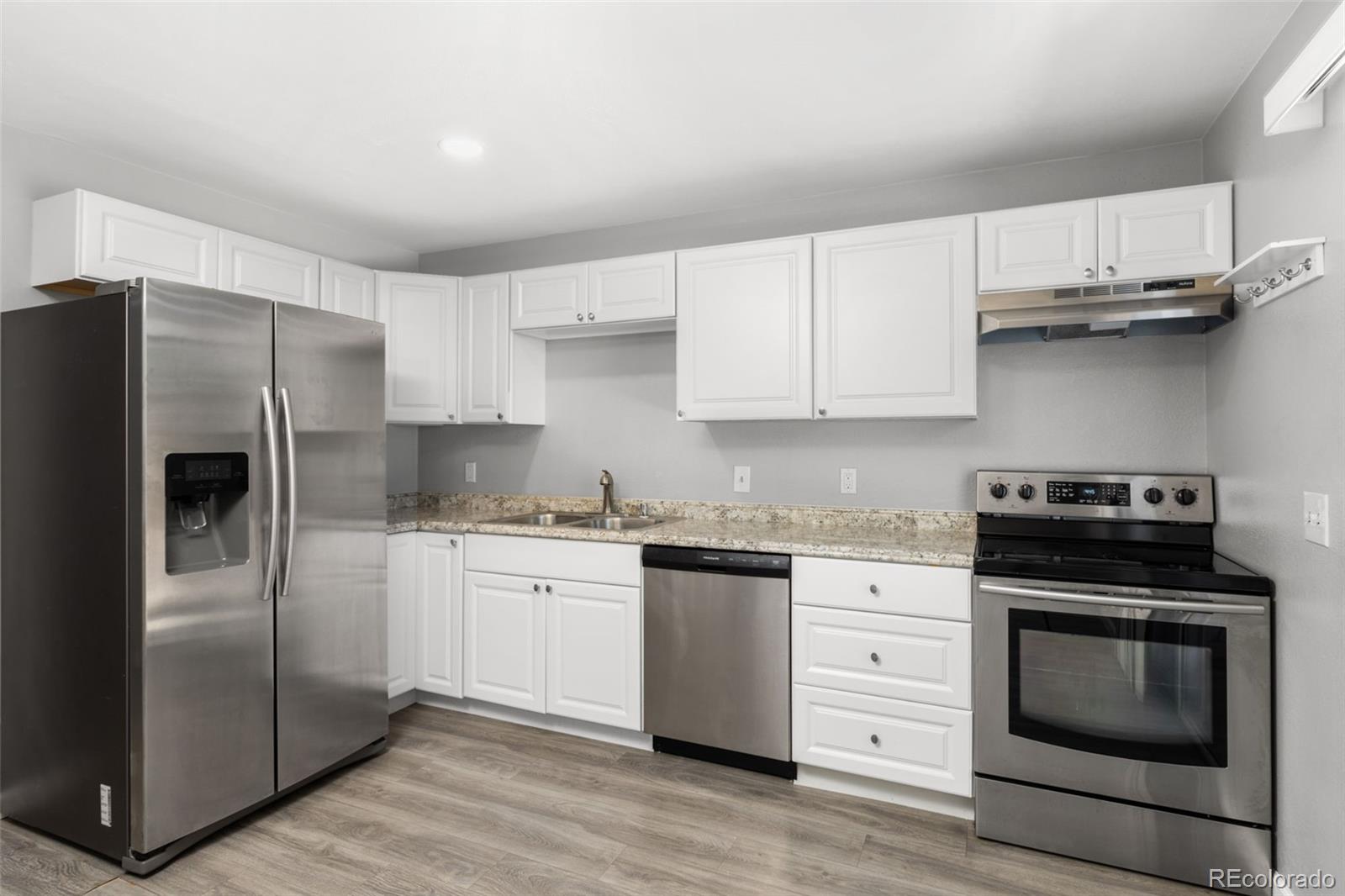 175 S Sable Boulevard Unit: P11