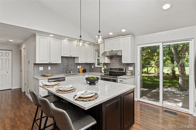 301 Van Buren Court