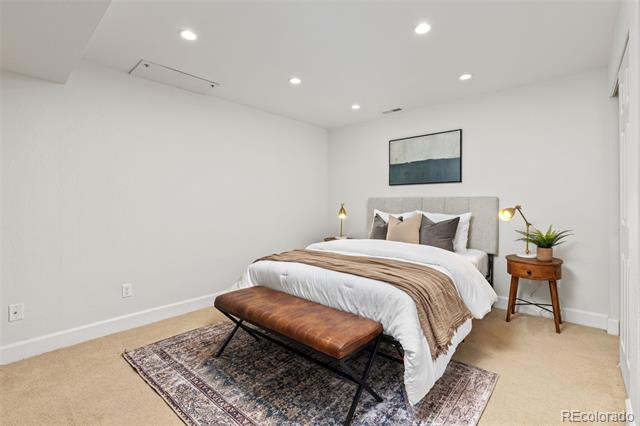 301 Van Buren Court