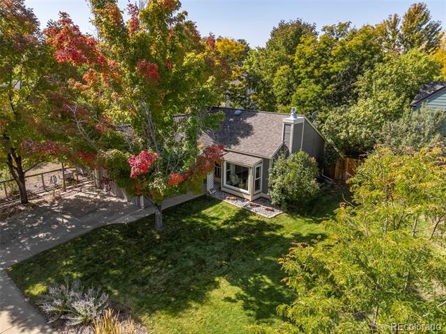301 Van Buren Court