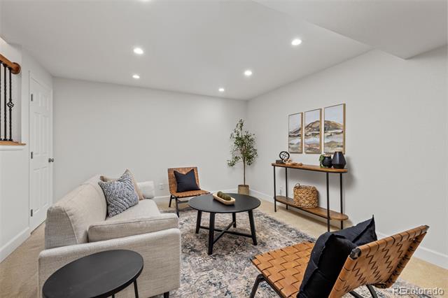 301 Van Buren Court