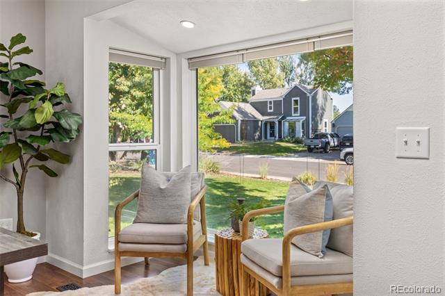 301 Van Buren Court